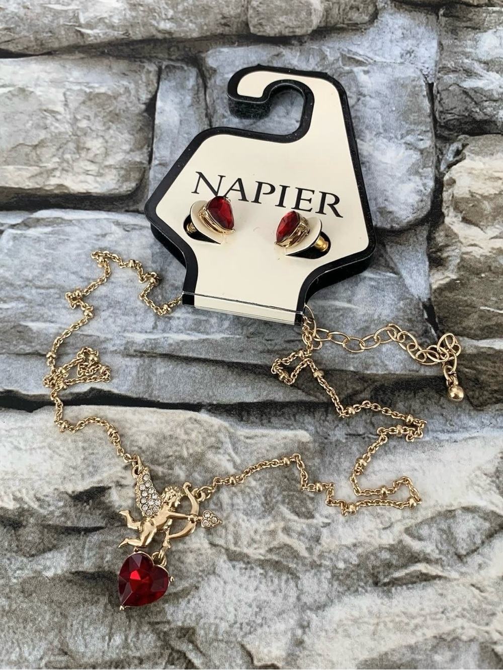Napier Be My Valentine Cupid Arrow Heart Pendant Necklace Post Earrings Set Gold - Picture 1 of 3